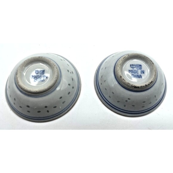 2 Vintage Chinese Eye Rice Grain Dipping Bowls Blue and White Porcelain RARE - Picture 7 of 9